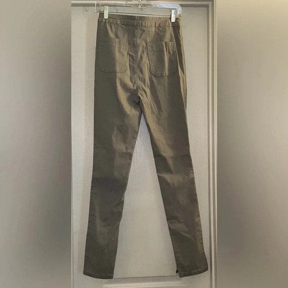 JC JQ Gray Jeans - Picture 3 of 6